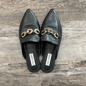 Steve Madden Pointed Flats